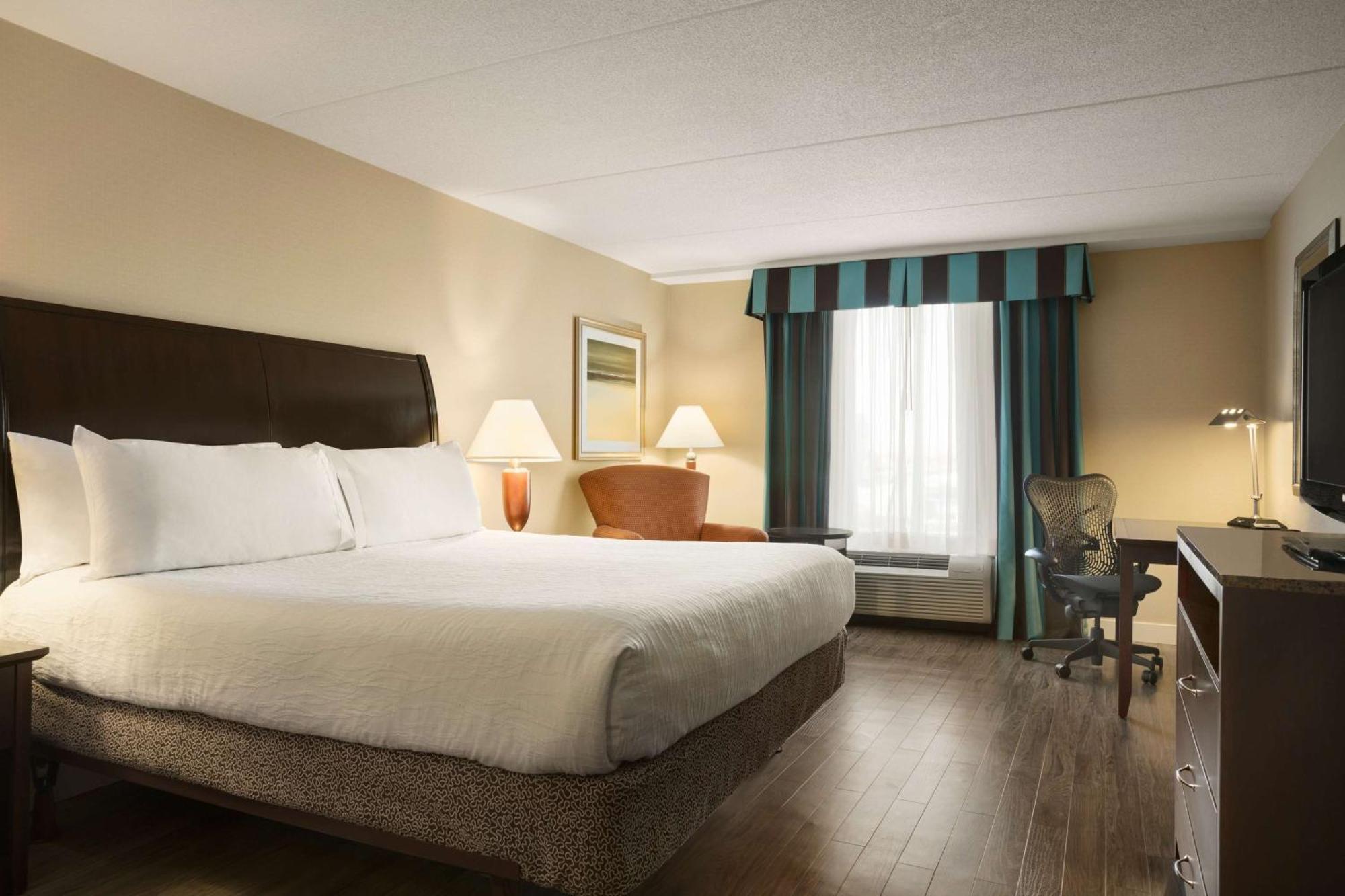 Hilton Garden Inn Toronto/ווהוגן מראה חיצוני תמונה