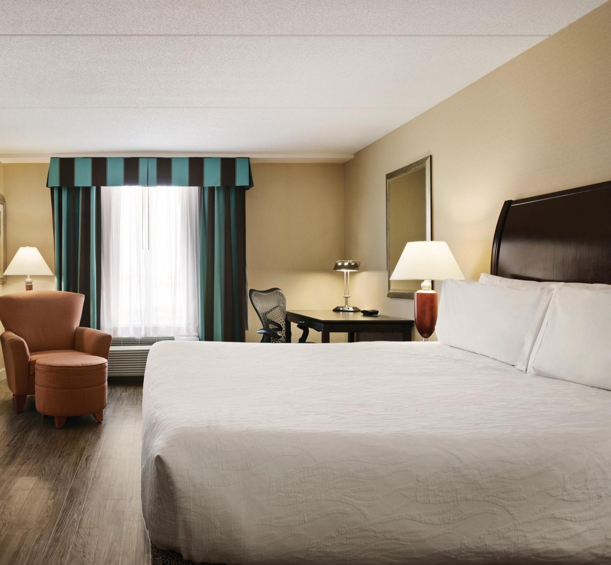 Hilton Garden Inn Toronto/ווהוגן מראה חיצוני תמונה